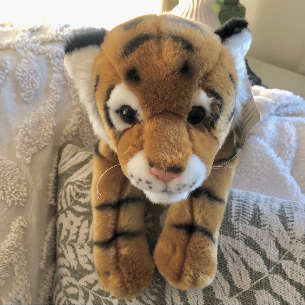 Animal Alley Toys R Us Vintage Bengal Tiger Cub Plush 17" Stuffed Laying w/ Tag